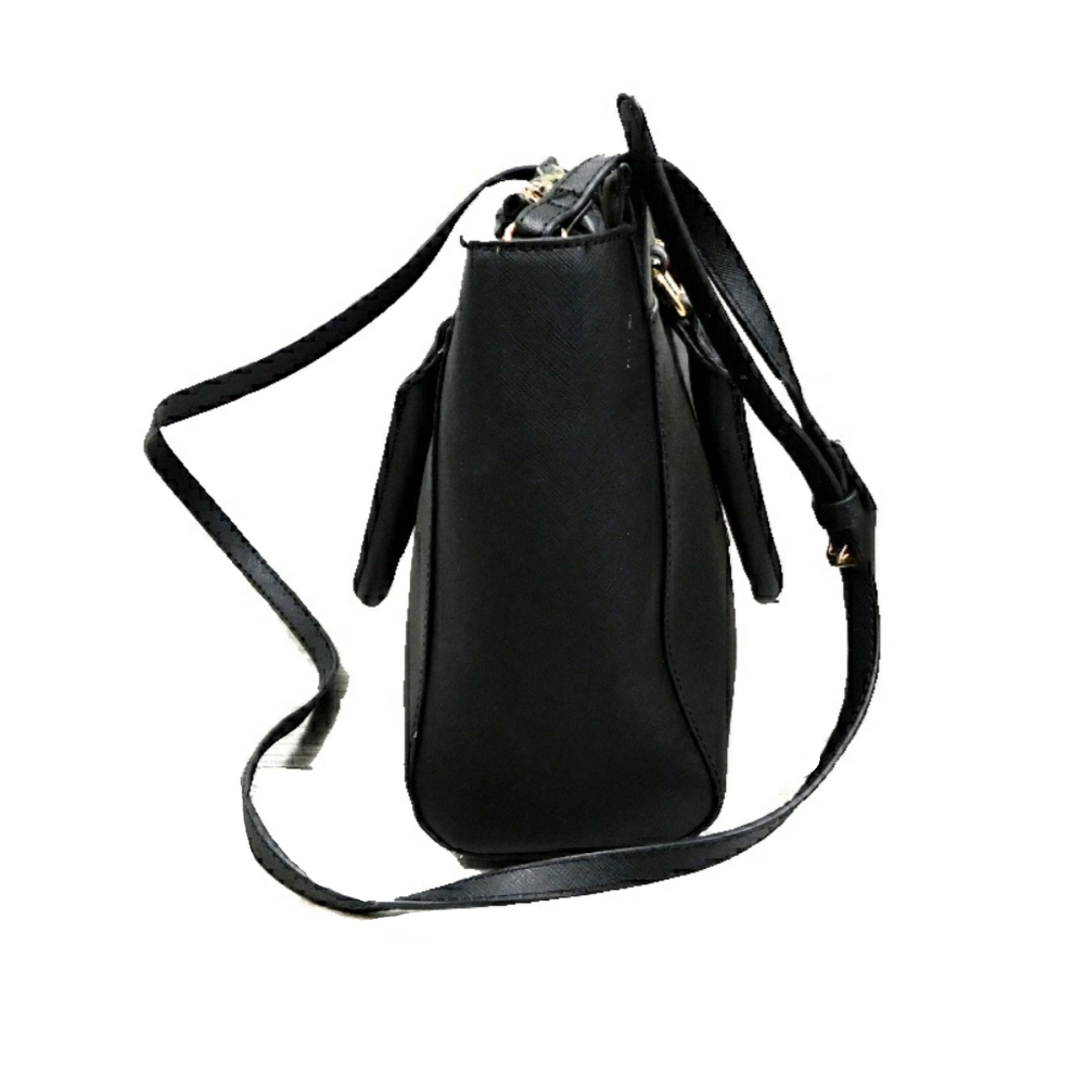 NWOT - TRINA TURK BLACK SHOULDER/CROSSBODY BAG - Picture 7 of 9
